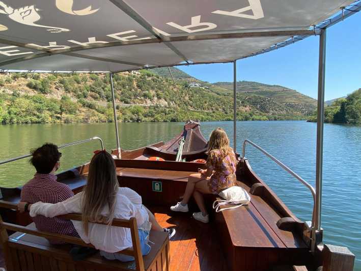 From Porto: Douro Valley Winery Tour with Lunch and Tastings