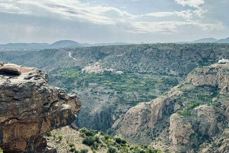 Oman: 14-Day Natural Wonders Group Tour