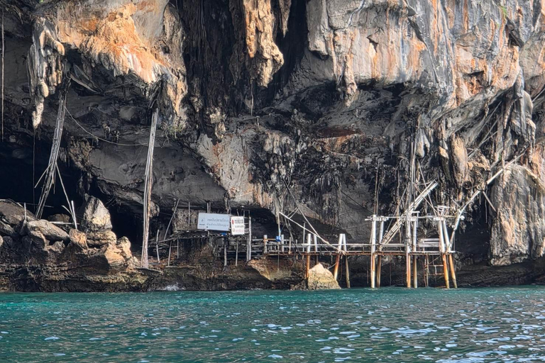 Phuket: Speedboat Passage & Snorkel Phi Phi’s Blues