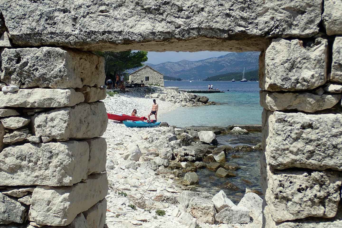 Lumbarda: Medio Día de Kayak e Historia con Delicias de Vino