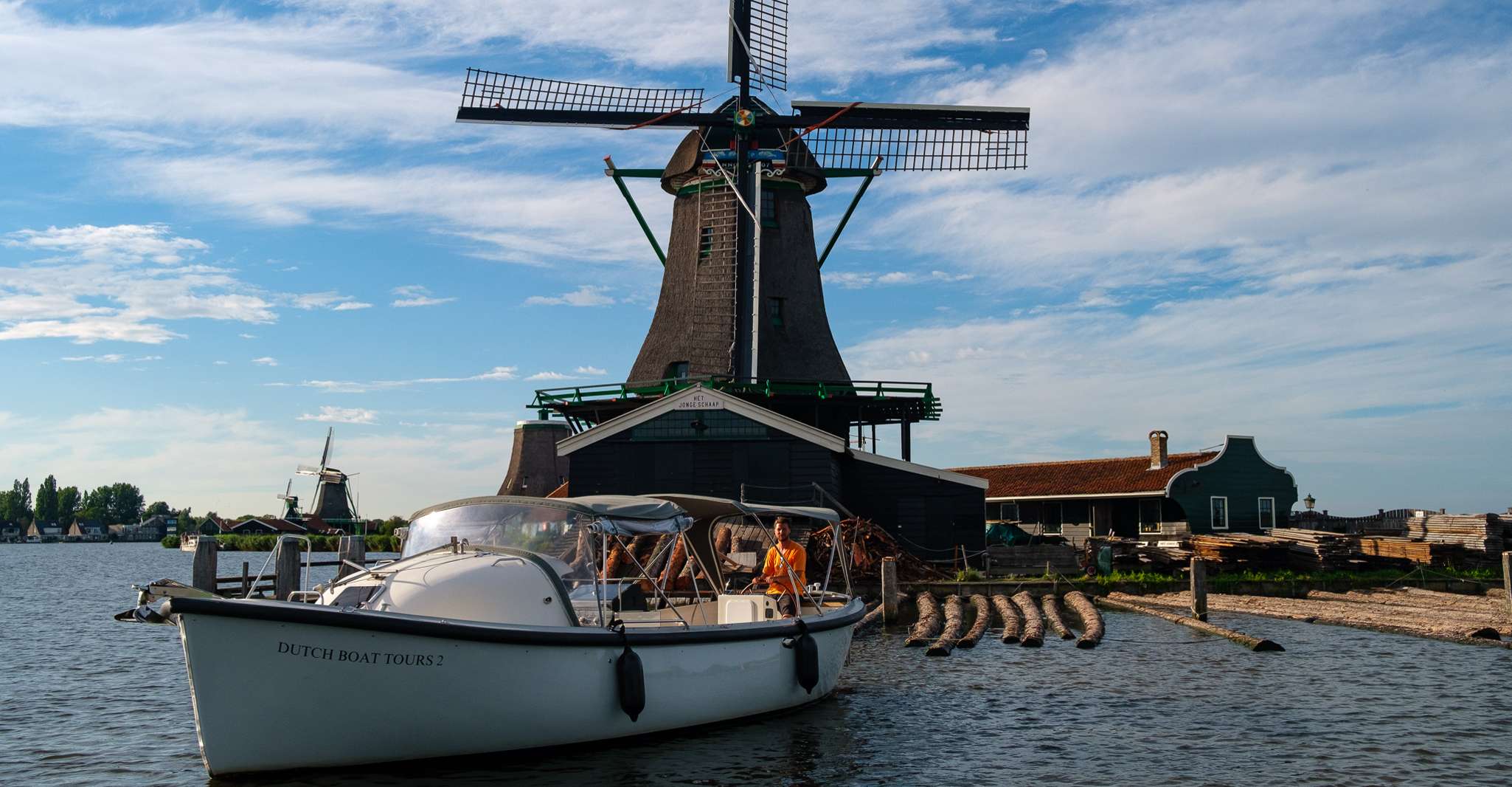 Molinos de viento Zaanse Schans, crucero privado con comida y bebidas - Hizvo