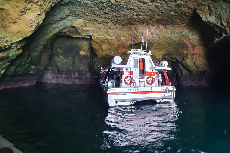 Depuis Lagos : visite familiale de Benagil en catamaran