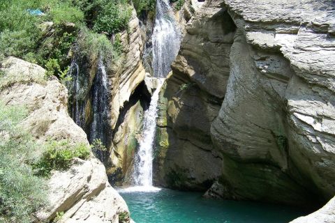 Von Berat aus: Bogovë Wasserfälle Tagesausflug
