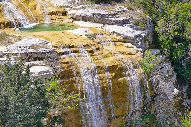 De Berat: excursion d'une journée aux cascades de Bogovë et aux canyons d'Osum