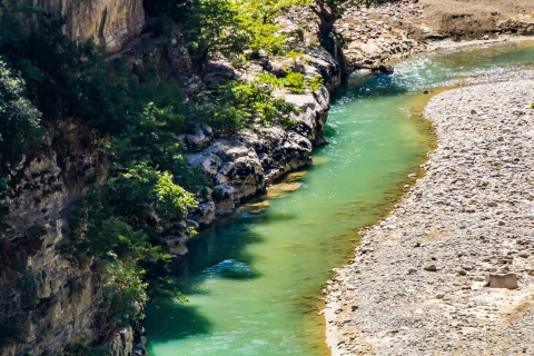 Berat: Gran Cañón de Albania Excursión de rafting y piragüismo