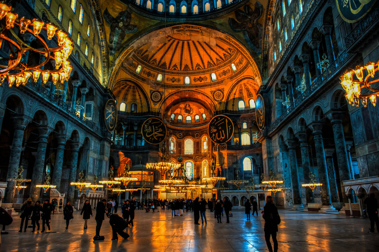 Hagia Sophia and Blue Mosque Small Group Tour