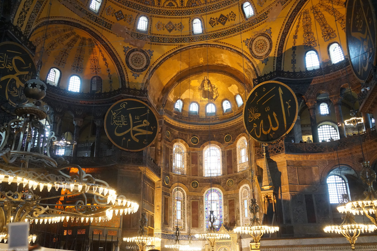 Hagia Sophia i Blue Mosque Small Group Tour