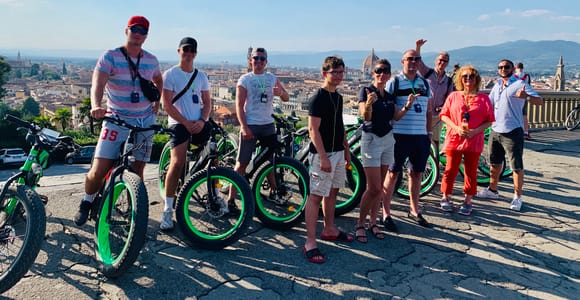 Florenz: Geführte E-Bike-Tour zur Piazzale Michelangelo