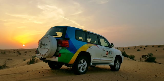 Dubai: Overnight Desert Safari with stay in Private Cabin