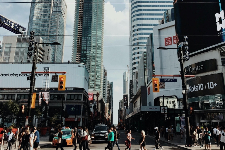 Toronto: recorrido a pie por el centro con atracción opcionalTour a pie solamente