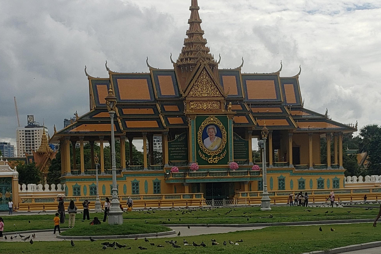 Phnom penh full day Tour full day in Phnom pen , no tour guide!