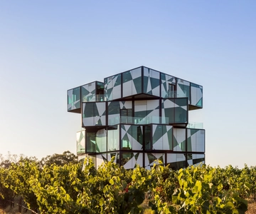 Adelaide: McLaren Vale & The Cube Day Trip