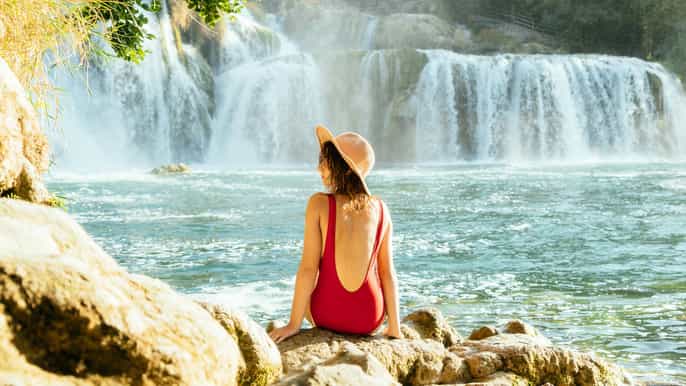desde split excursión de un día al parque nacional krka con paseo en barco