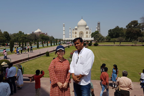 Tour Taj Mahal-Agra Fort &amp; Bazar con guida privata giapponeseTour guidato con macchina