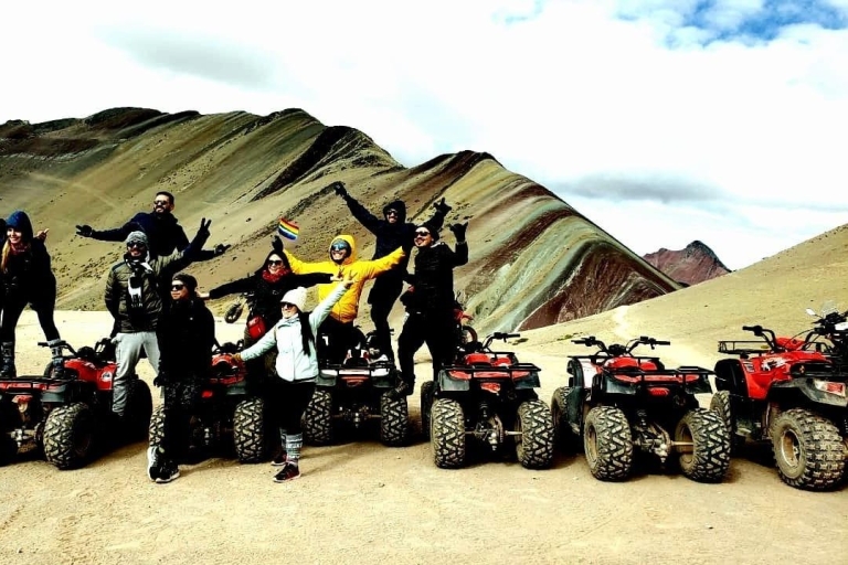Cusco : Excursión Raimbow Mountain Vinicunca en ATVExplorez la montagne des 7 couleurs Vinicunca ATV (quads)