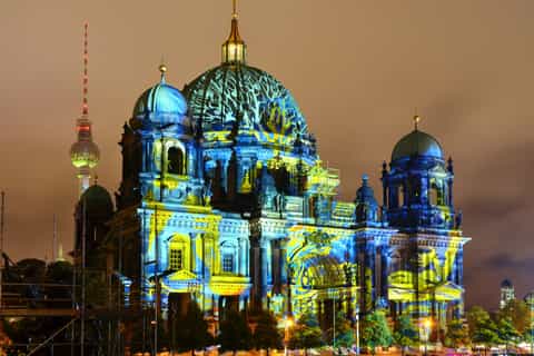berlin lights festival open top night bus tour