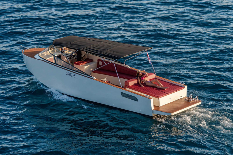 Split: Blue Lagoon, Čiovo & Trogir Luxury Boat Tour Split: Private Luxury Boat Tour to Blue Lagoon