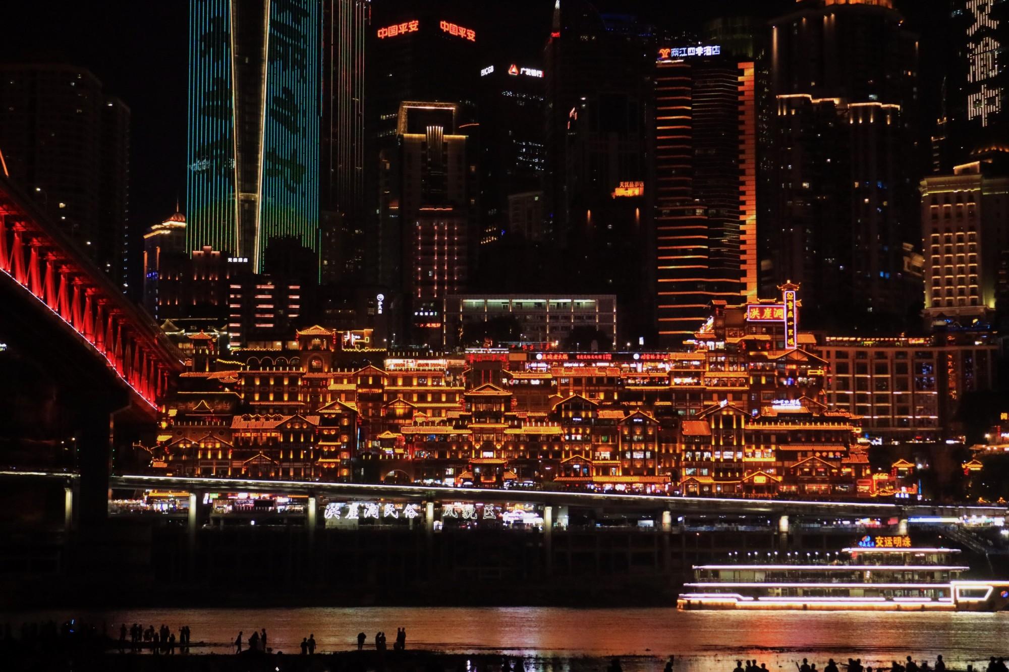 Chongqing: Private Tour – Highlights, Nachtansichten oder Bootsfahrt