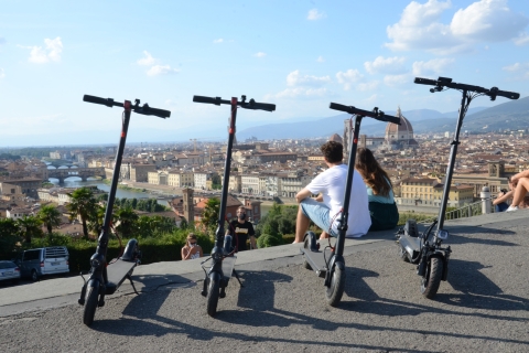 Florencja: Wycieczka skuterem elektrycznym z przewodnikiem
