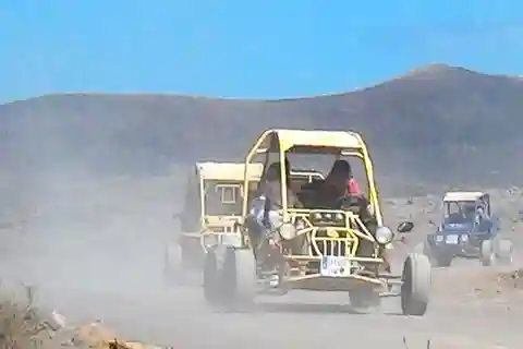 Von Lanzarote aus: Corralejo Buggy Safari