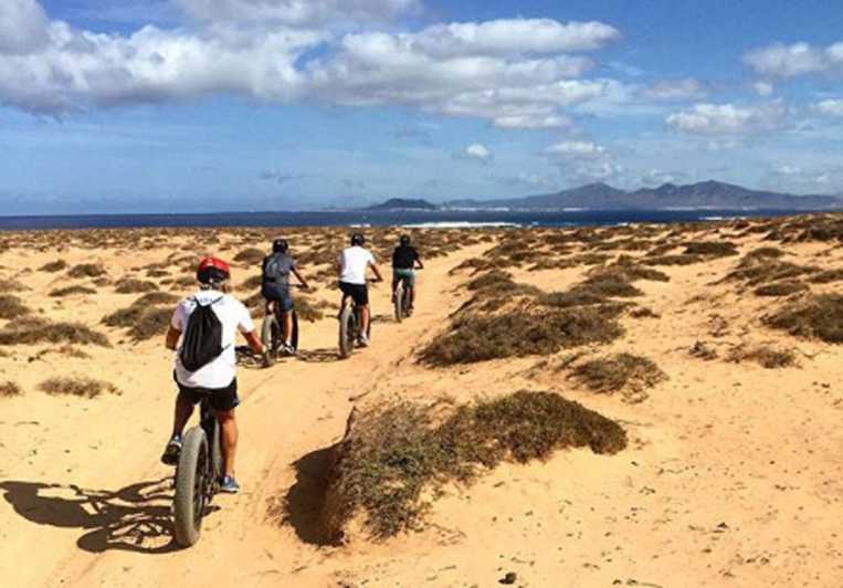 From Corralejo: Fuerteventura E-Bike Tour