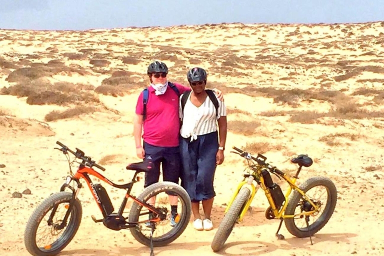De Corrale: visite en vélo électrique de FuerteventuraFuerteventura E-Bike Tour de 3 heures de Corralejo