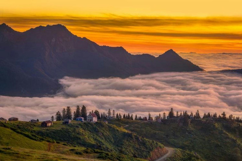 Kutaisi: Bakhmaro Sunset Private Tour with Picnic