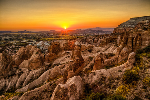 Cappadocia Sunset och Night Tour med middagCappadocia solnedgång och natttur med middag