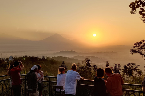 Prambanan sunset &amp; Ramayana Ballet...