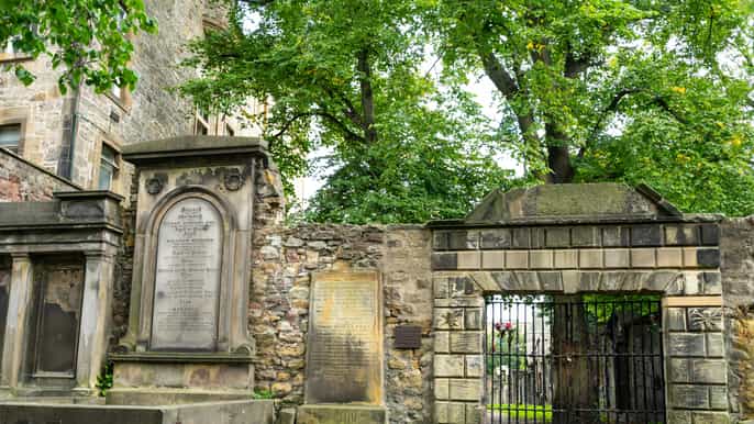 edimburgo tour por las criptas embrujadas y el cementerio