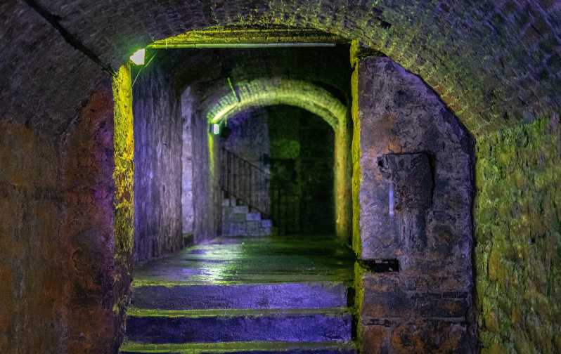 haunted edinburgh vaults tour