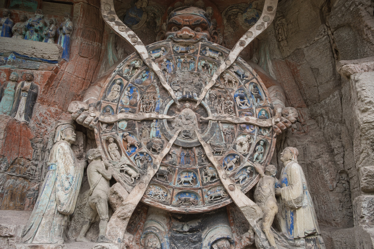 Chongqing: Dazu Rock Carvings Tickets & Digital Cinema Baodingshan + Digital Cinema & Transport