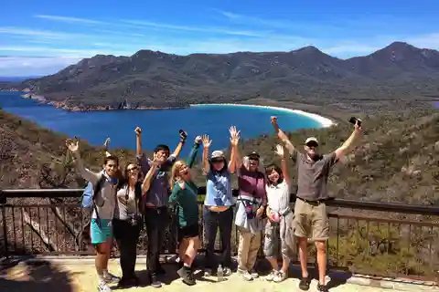 Hobart: Wineglass Bay & Freycinet Active Day Tour
