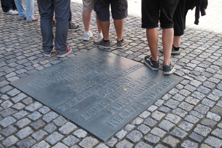 Berlin: Trzecia podróż po Rzeszy po hiszpańskuWycieczka po III grupie Rzeszy w języku hiszpańskim