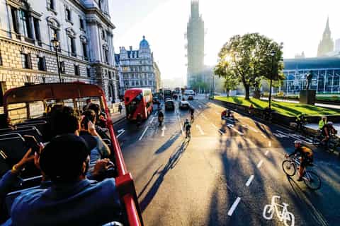 London: Nighttime Bus Tour and River Cruise
