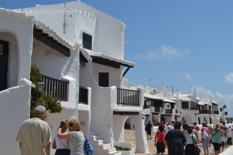 Menorca: rondleiding door Binibeca en MahonRondleiding in het Italiaans