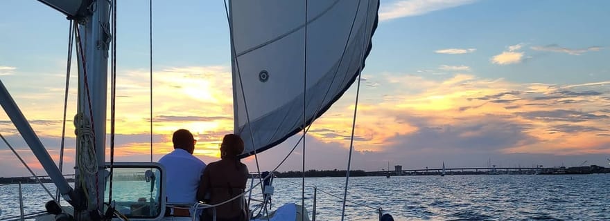 Charleston : Croisière privée sur un yacht de luxe (BYOB)