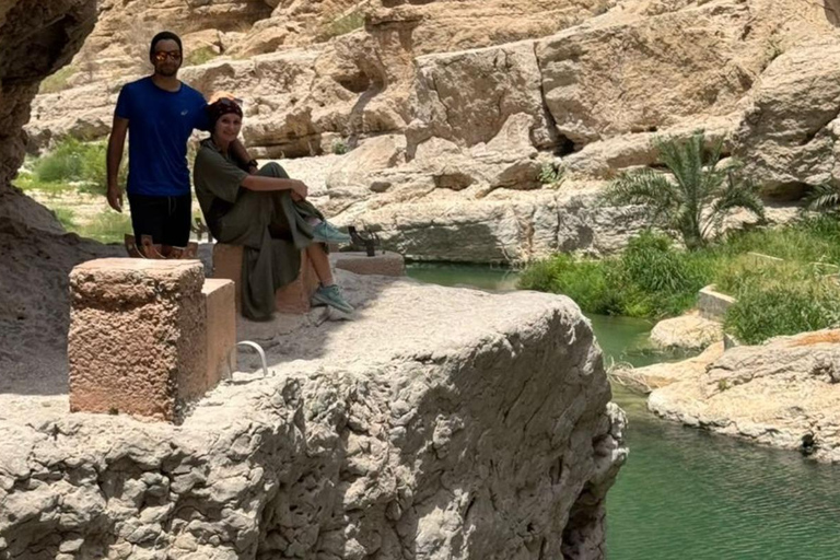 Muscat: Wadi Al Shab Oasis, Secret Cave & Sinkhole