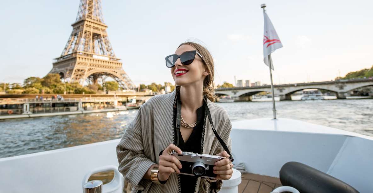 Pariisi: Suora pääsy Eiffel-tornille isännän kanssa Summitille hissillä ja Seine-jokiristeilyllä