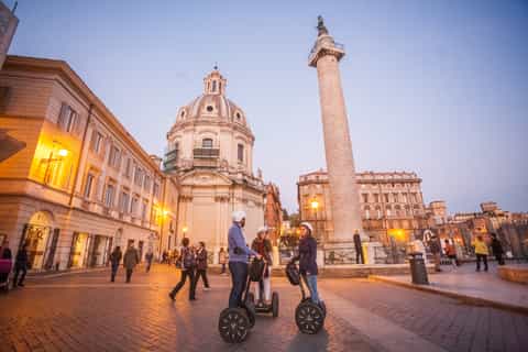 Rome: City Highlights Segway Tour at Night