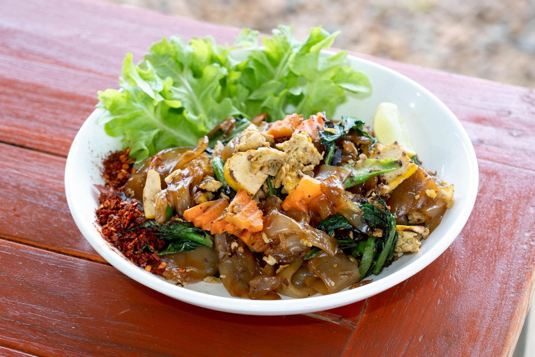 Chiang Mai: Elephant Sanctuary & Thai Cooking Workshop Meeting Point In Town