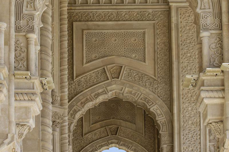 Baku: Heydar Mosque Friday Tour with Roundtrip Transfer
