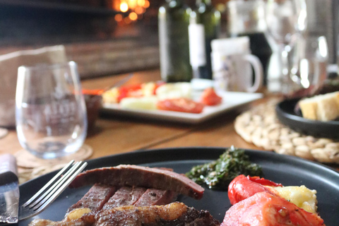 Montevideo: Exclusive VIP Experience at a Century-Old Winery, Tasting, Lunch, Transport