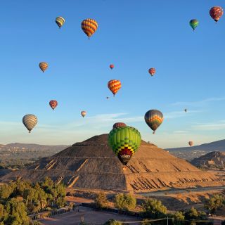 Da cidade do México: voo e café da manhã com balão de ar em Teotihuacan
