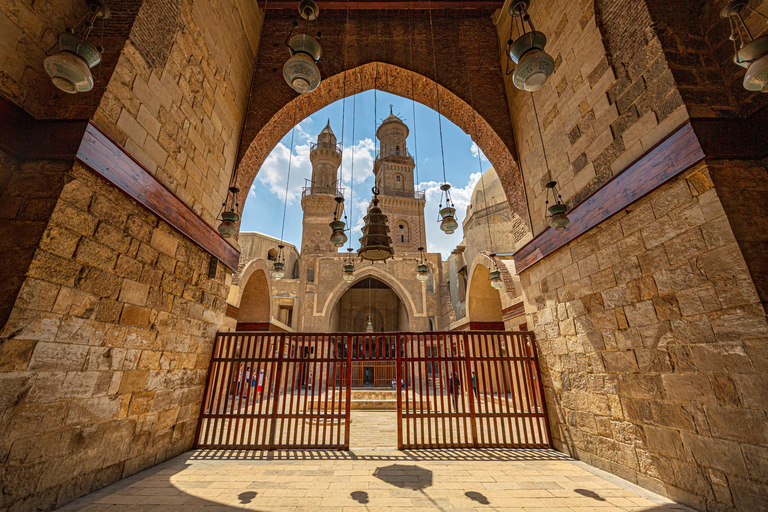 Old Cairo Guided Walk Tour: History, Culture & Street Bites Sharing Walking Tour in English with Meeting Point