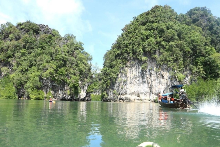 Krabi: Sea Cave Kayaking Tour mit Nai Nang Village & MittagessenTreffpunkt am Tonsai Beach