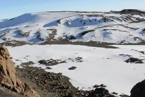 Arusha: Caminhada de um dia no Kilimanjaro até o Mandara Hut