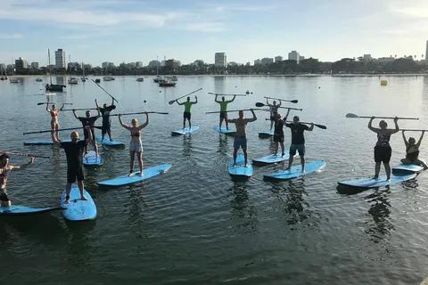 St Kilda: Group Lesson for Stand-Up Paddleboarding