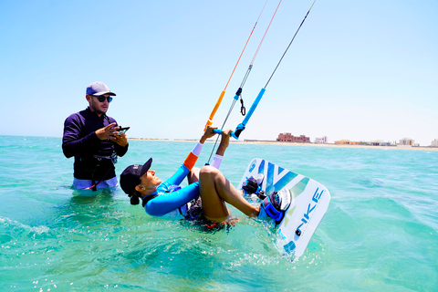 El Gouna: 6 timmars grundkurs i kitesurfing