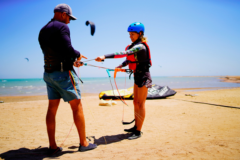 El Gouna: 6 timmars grundkurs i kitesurfing